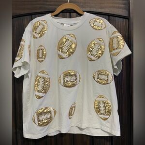Queen Of Sparkles med game day gold foil/sequin football short sleeve tee EUC